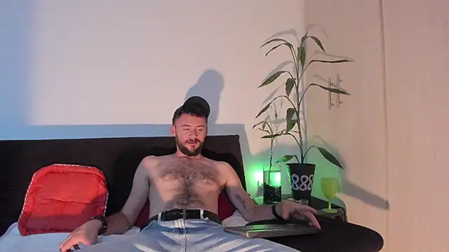 Erickpritz xh online show from April 2026 09:39:33 PM