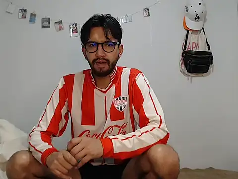 thomass1018 online show from June 2026 04:23:01 PM