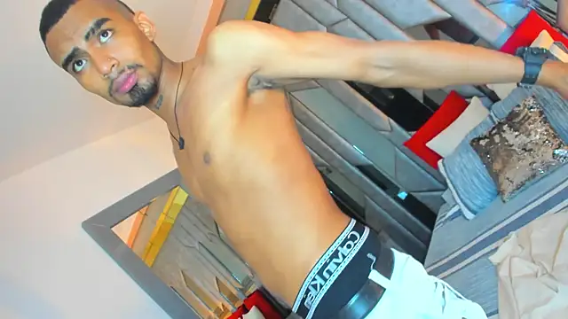 Snapshot of Rpoolrboy chatting on February 2026 01:03:02 PM Rpoolrboy online show from February 2026 01:03:02 PM