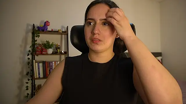 alexajhonsons online show from May 2026 11:35:01 PM