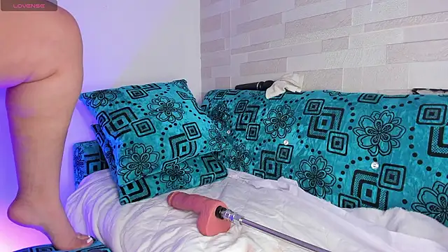 Snapshot of Julieta_jane_ss chatting on February 2026 01:26:01 AM Julieta jane ss online show from February 2026 01:26:01 AM