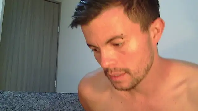 Snapshot of jordan_fox chatting on February 2026 07:34:02 PM jordan fox online show from February 2026 07:34:02 PM