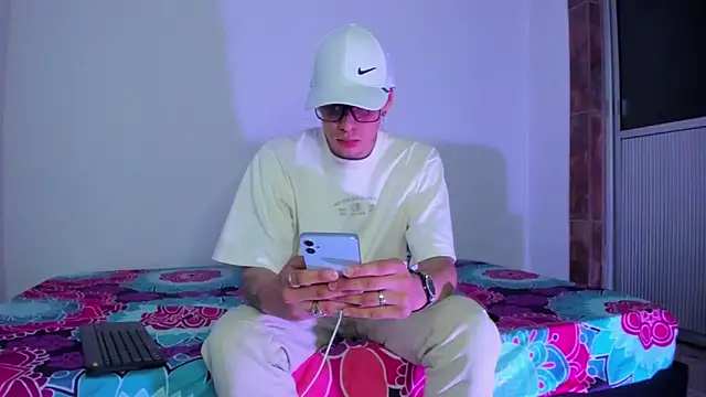 Snapshot of Vlad__night chatting on February 2026 11:48:01 AM Vlad night online show from February 2026 11:48:01 AM