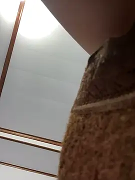 Puka2001 online show from February 2026 05:08:01 PM