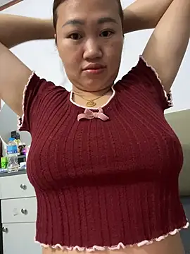 Puka2001 online show from March 2026 06:14:02 PM