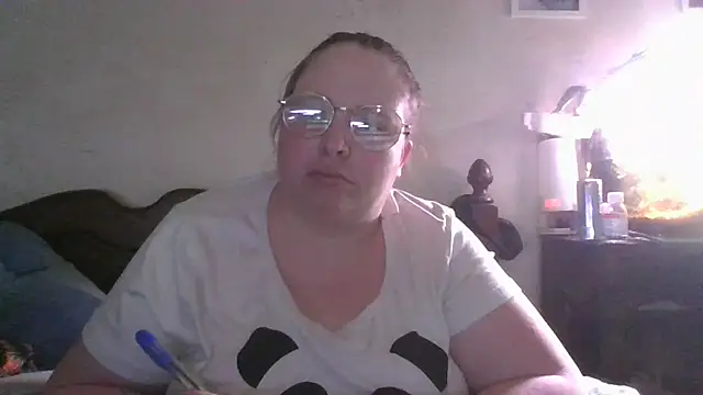 Snapshot of Sarahtjeuh_ chatting on February 2026 11:36:02 PM Sarahtjeuh online show from February 2026 11:36:02 PM