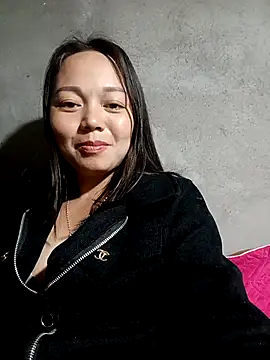 Snapshot of Rose-222 chatting on January 2026 07:11:01 PM Rose-222 online show from January 2026 07:11:01 PM