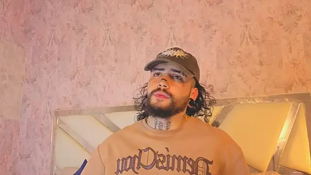 Benny and Mark online show from April 2026 03:17:02 AM