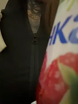 Snapshot of KishaMur chatting on February 2026 05:16:02 AM KishaMur online show from February 2026 05:16:02 AM