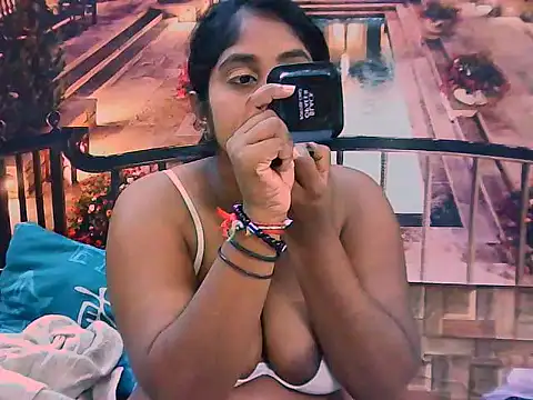 Snapshot of IndianDiva27 chatting on February 2026 05:40:02 AM IndianDiva27 online show from February 2026 05:40:02 AM