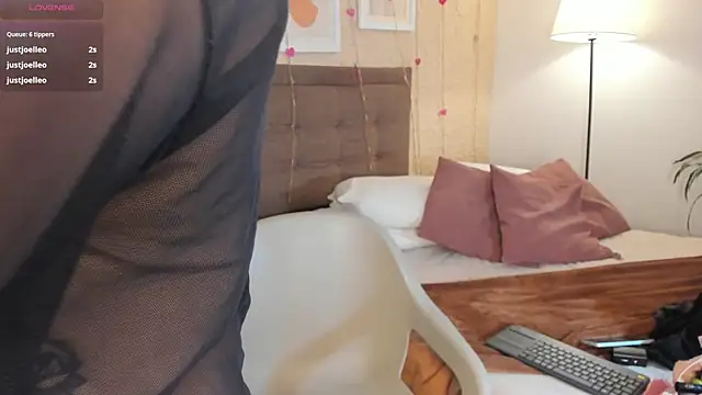 Snapshot of SalomeStorm_ chatting on February 2026 01:59:01 PM SalomeStorm online show from February 2026 01:59:01 PM