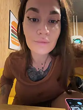 Snapshot of TattooGirlAlia chatting on November 2025 08:08:01 PM TattooGirlAlia online show from November 2025 08:08:01 PM