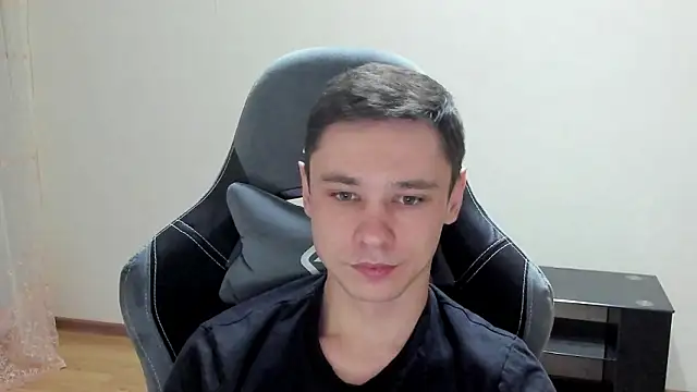 Alexmansuper online show from March 2026 07:52:01 PM