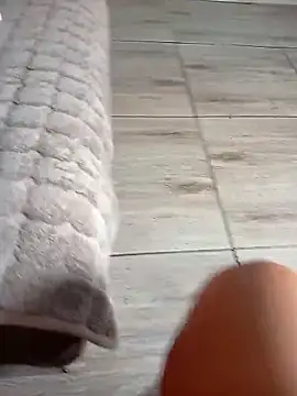 jhenyseducao online show from February 2026 11:10:01 AM