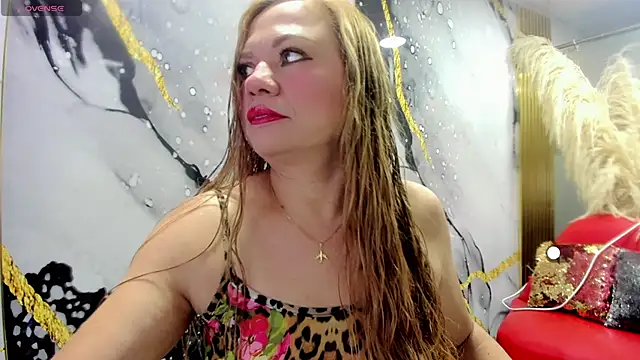 alicee  mature online show from February 2026 03:29:02 AM