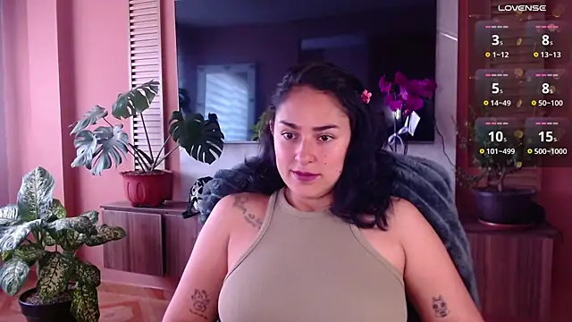 Iris colette online show from April 2026 12:47:02 PM