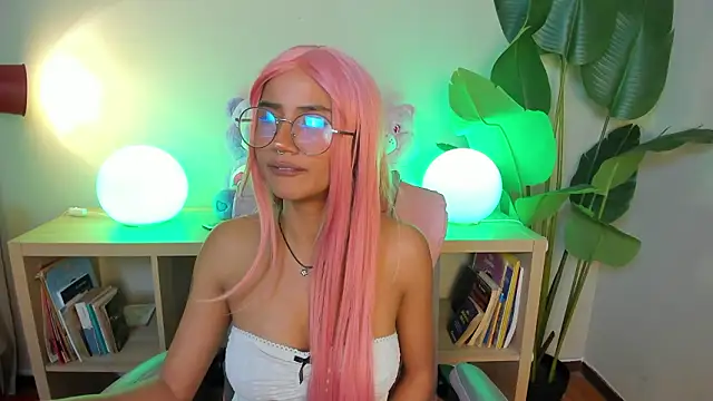 Lia flor online show from March 2026 07:26:02 AM