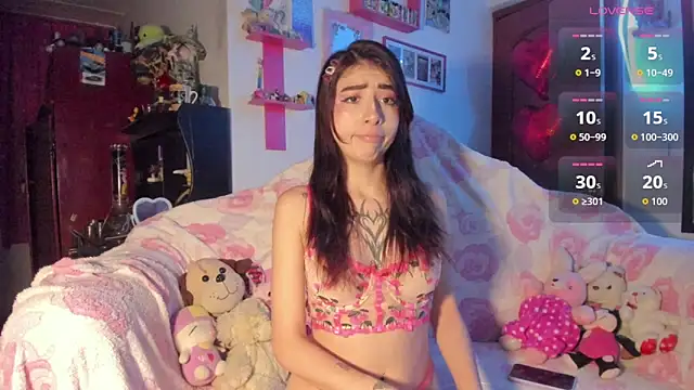 Snapshot of Rebecahart chatting on February 2026 05:59:02 AM Rebecahart online show from February 2026 05:59:02 AM