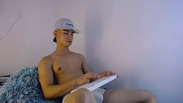 BabyAndy  online show from February 2026 10:03:01 PM