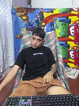 Snapshot of MichaelMiller20261 chatting on February 2026 03:33:02 PM MichaelMiller20261 online show from February 2026 03:33:02 PM