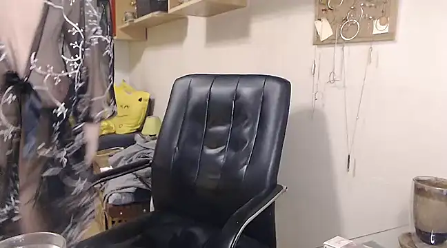 katemodel online show from March 2025 10:55:02 AM