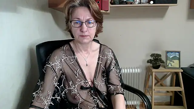 katemodel online show from April 2026 06:24:01 AM