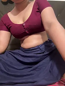 Snapshot of Honey_rose2 chatting on July 2026 07:17:01 PM Honey rose2 online show from July 2026 07:17:01 PM