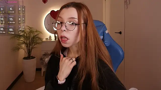 PinkAn8el online show from February 2026 02:29:02 AM