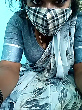 Snapshot of Kavya_KannadaTamil chatting on February 2026 06:26:01 AM Kavya KannadaTamil online show from February 2026 06:26:01 AM