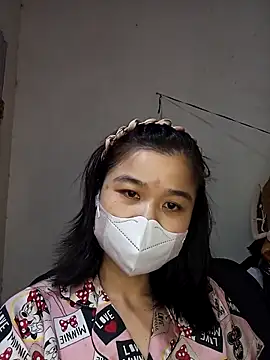 Snapshot of Daisy-lusia2026 chatting on February 2026 02:51:02 PM Daisy-lusia2026 online show from February 2026 02:51:02 PM