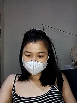 Daisy-lusia2026 online show from April 2026 03:48:02 AM