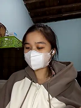 Daisy-lusia2026 online show from May 2026 02:13:01 PM