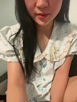 hotgirl-sexy online show from April 2026 03:04:01 PM