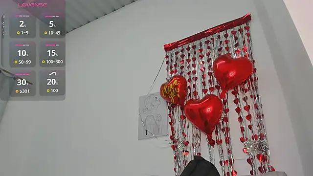 Snapshot of velvetluna_ chatting on February 2026 11:09:02 AM velvetluna online show from February 2026 11:09:02 AM