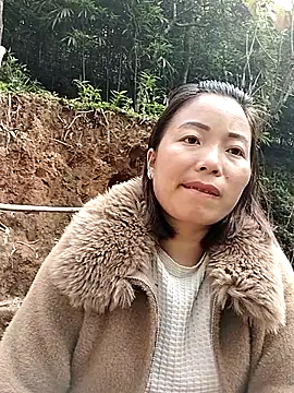 Ella-aa online show from March 2026 02:07:02 AM