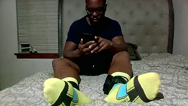 Karifrye online show from February 2026 03:21:01 AM