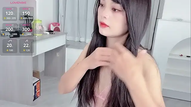 Snapshot of xianxian-baby chatting on May 2026 05:43:01 PM xianxian-baby online show from May 2026 05:43:01 PM