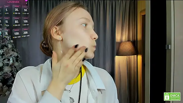 Cutie Ellis online show from March 2026 10:21:01 AM