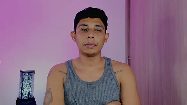 nilo2021 online show from March 2026 03:40:01 AM