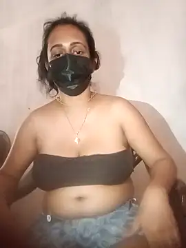 Snapshot of Rithu-SL chatting on February 2026 07:35:01 AM Rithu-SL online show from February 2026 07:35:01 AM