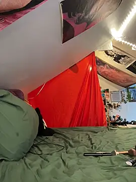 Snapshot of heluvsbabii chatting on February 2026 09:55:01 PM heluvsbabii online show from February 2026 09:55:01 PM