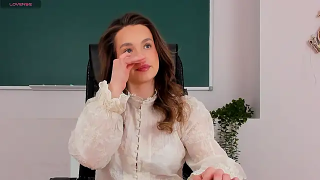 AlissaMilee online show from March 2026 03:06:02 AM