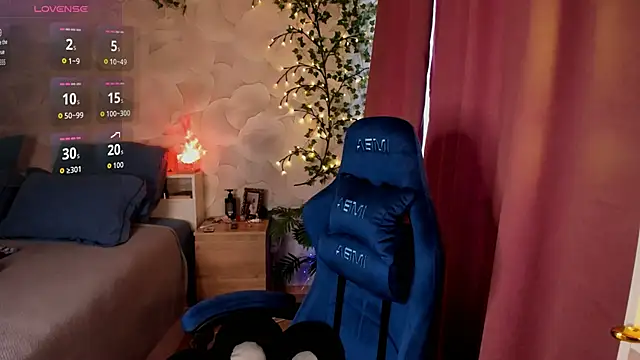 Madam  Isabella online show from June 2026 08:41:01 AM