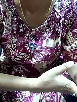 Snapshot of call_me_rani143 chatting on February 2026 01:41:02 PM call me rani143 online show from February 2026 01:41:02 PM