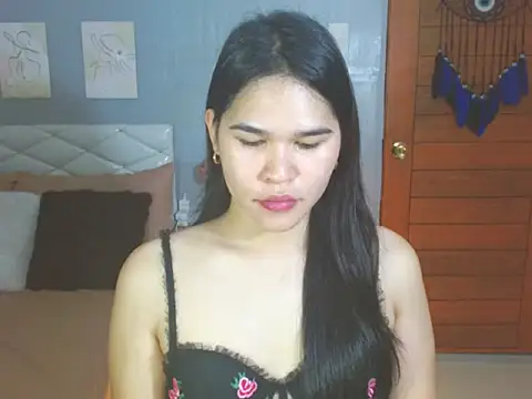 Snapshot of alianabrooks chatting on February 2026 04:05:02 AM alianabrooks online show from February 2026 04:05:02 AM