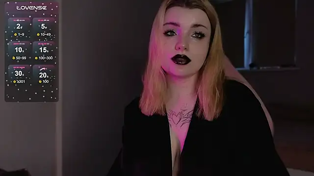 Snapshot of _Matadora_ chatting on February 2026 02:40:02 PM Matadora online show from February 2026 02:40:02 PM