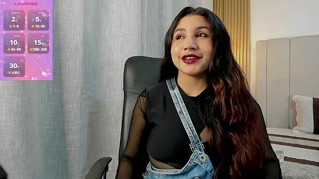 Victoria Rosee online show from April 2026 12:53:02 PM