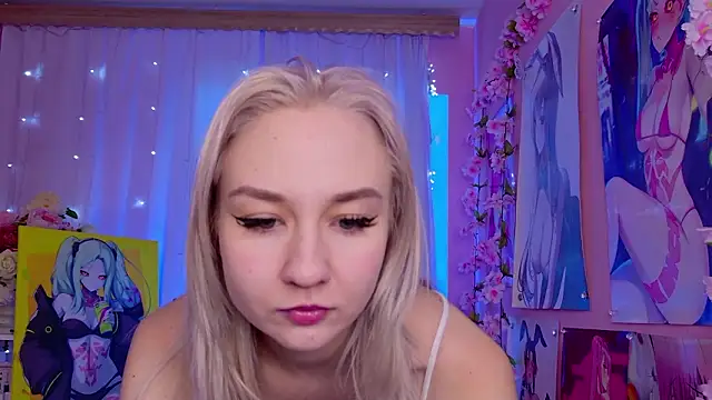 Audrey Kiss online show from February 2026 06:56:02 AM