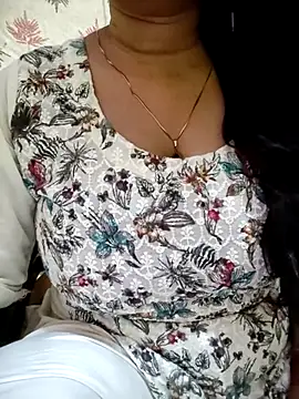 PARI51 online show from July 2026 08:44:02 PM