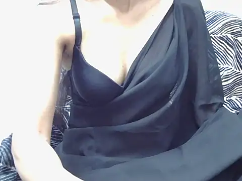 Qute flora online show from March 2026 05:41:01 PM